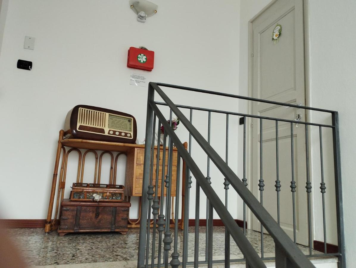Casa Orisca Βίλα Lesa Εξωτερικό φωτογραφία